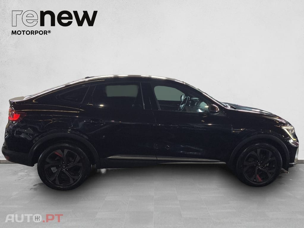 Renault Arkana 1.6 E-tech RS Line