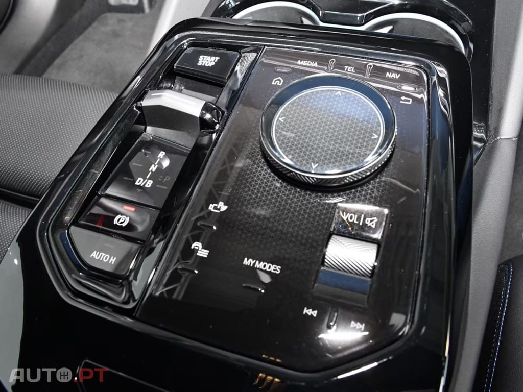 BMW i5 M60 Pro xDrive I.V.A DEDUTIVEL 