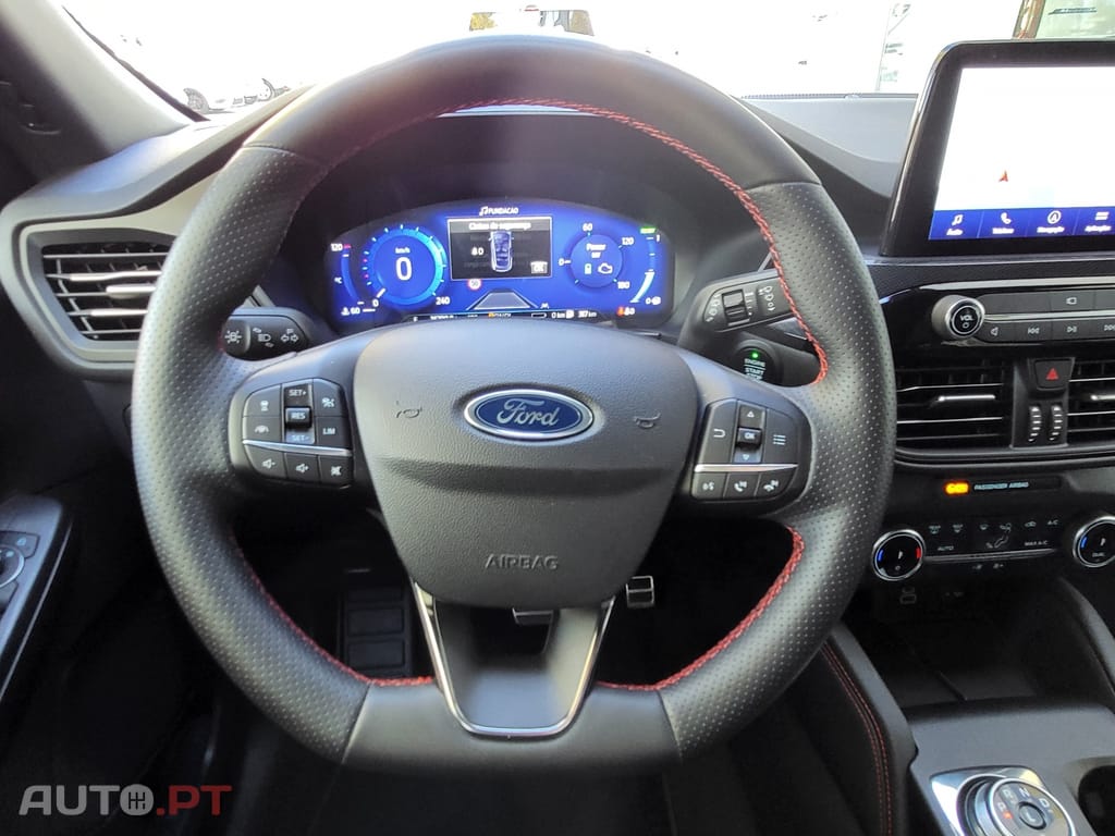 Ford Kuga 2.5 PHEV ST-Line X