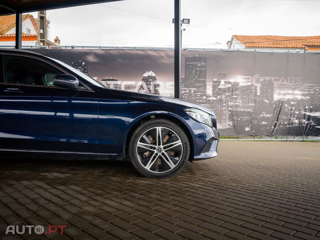 Mercedes-Benz C 300 de Avantgarde