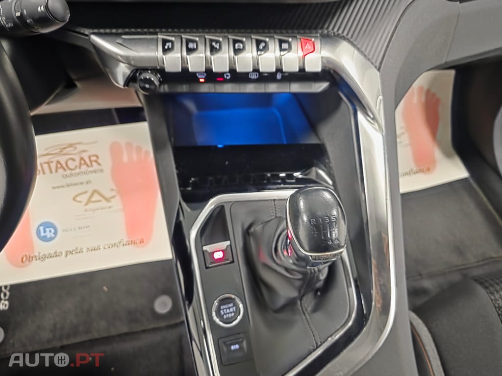 Peugeot 3008 1.5 BlueHDi Style