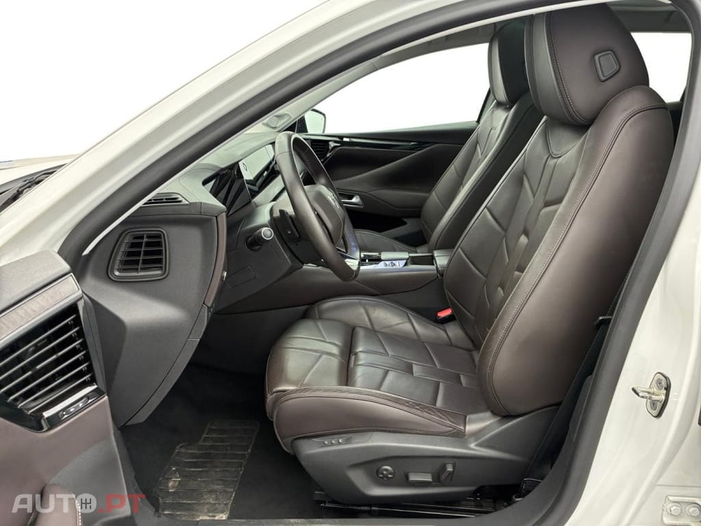 DS DS4 E-Tense Opera EAT8