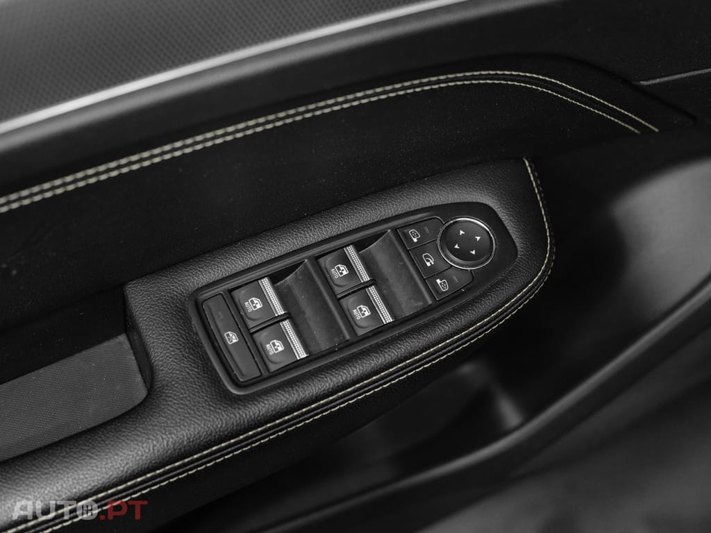 Renault Arkana 1.6 E-Tech Full Hybrid Techno