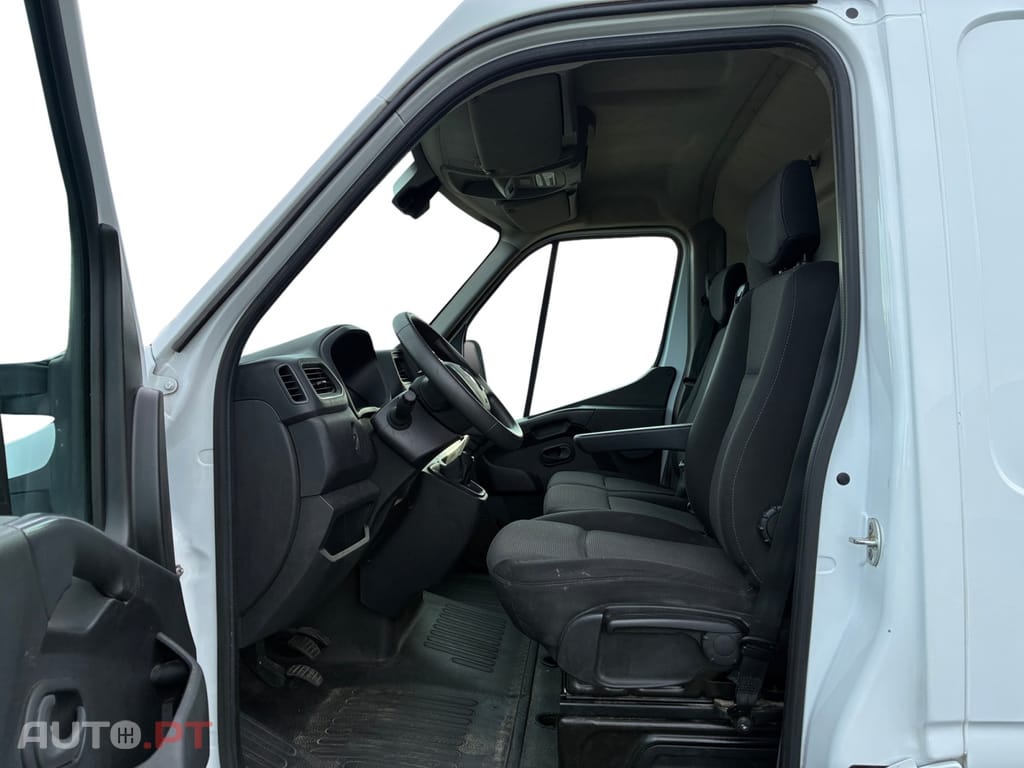 Renault Master 2.3 dCi L3H2 3.5T