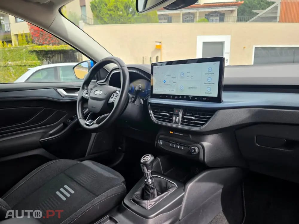 Ford Focus 1.0 EcoBoost MHEV Connected