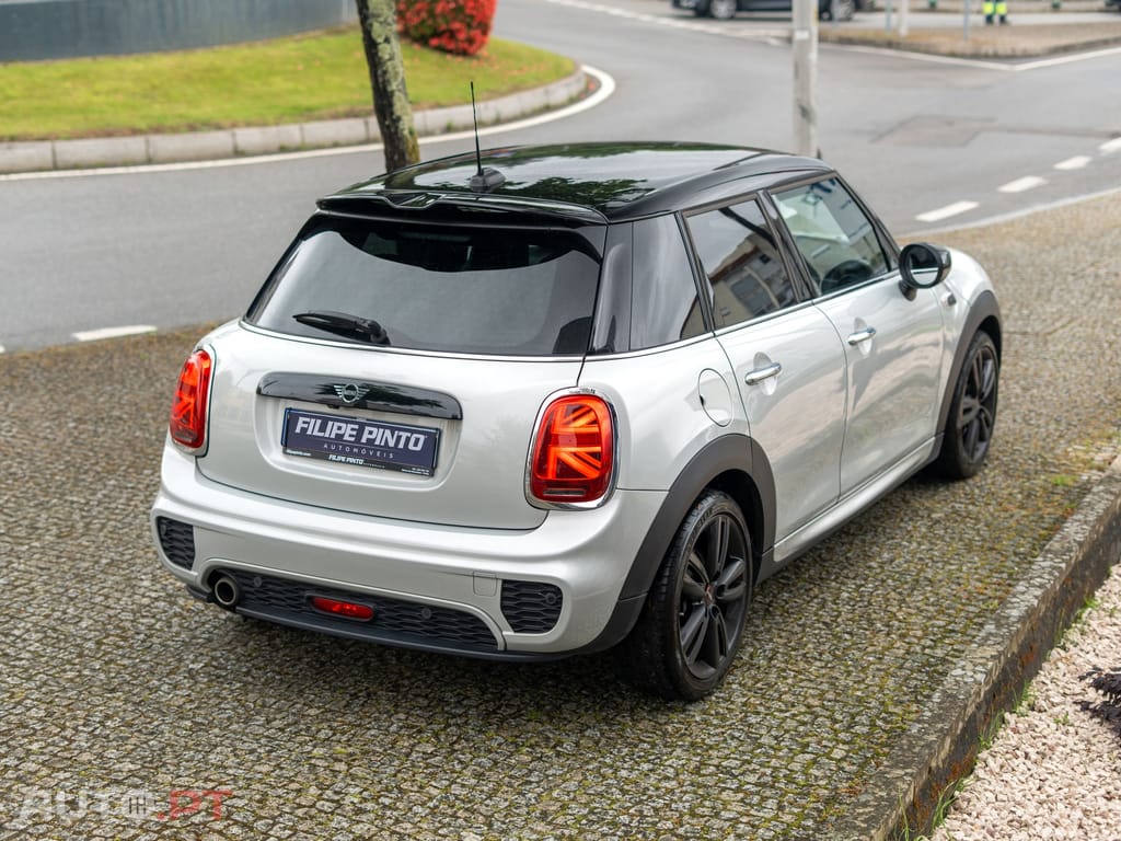 MINI Cooper Cooper Premium JCW Auto