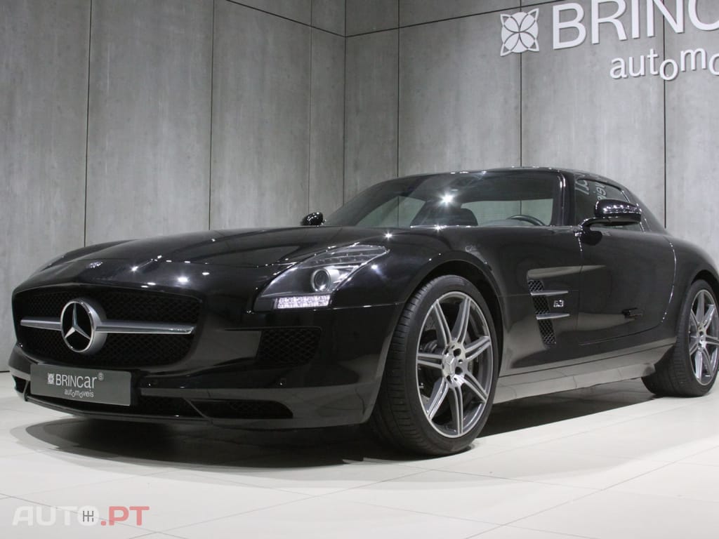 Mercedes-Benz SLS 63 AMG
