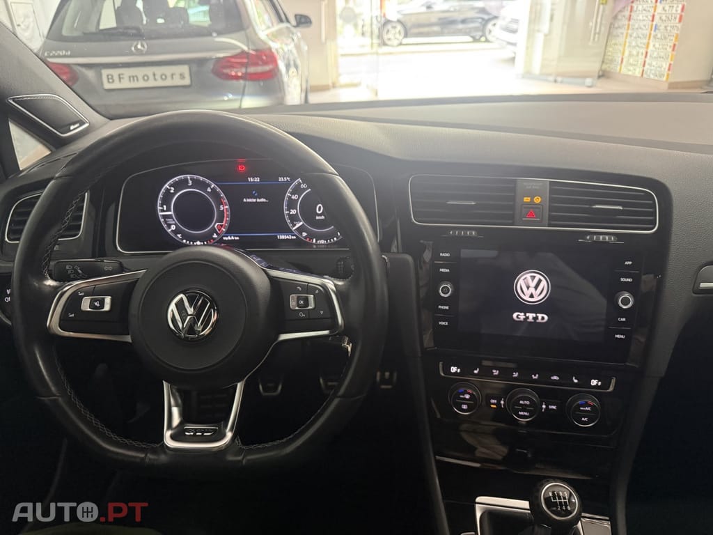 Volkswagen Golf 2.0 TDi GTD