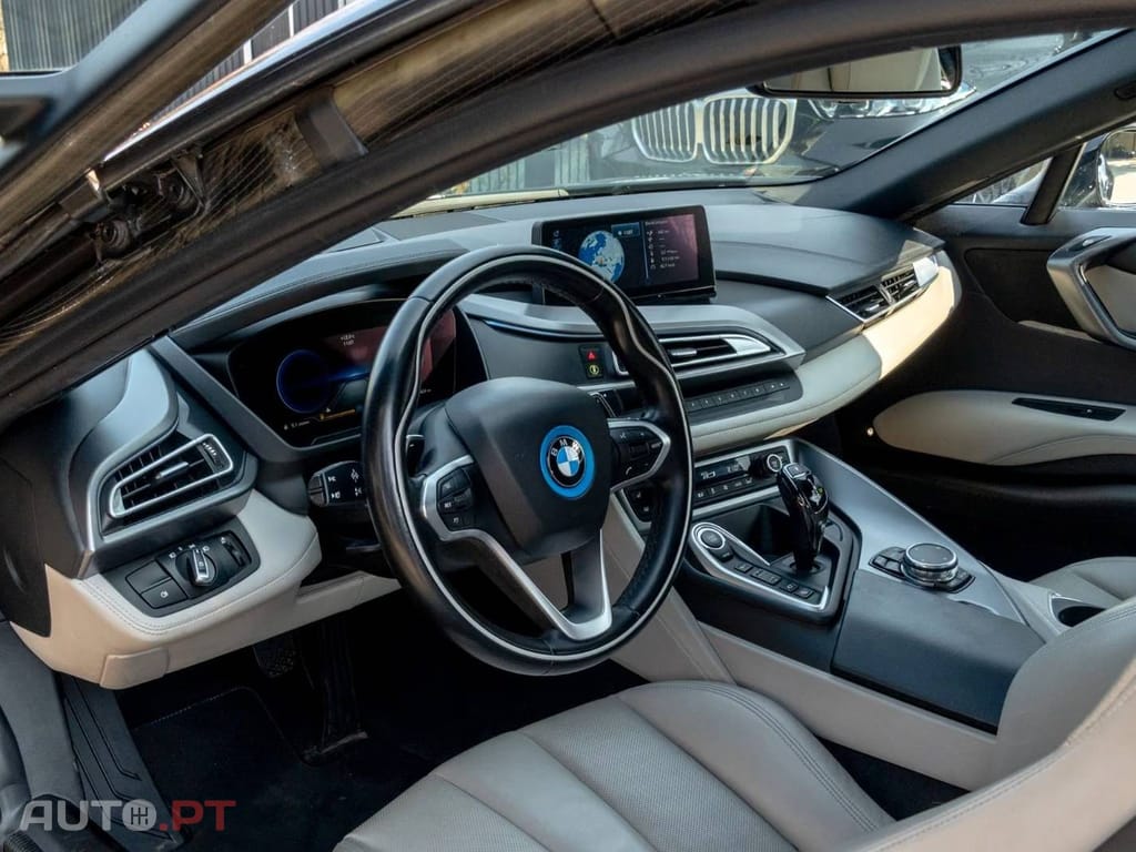 BMW i8 Coupé