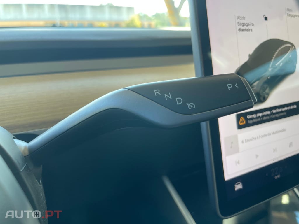 Tesla Model 3 Long-Range Dual Motor AWD