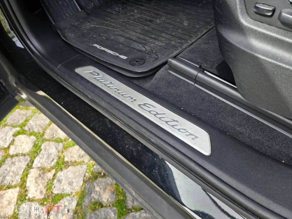 Porsche Cayenne E-Hybrid Tiptronic S