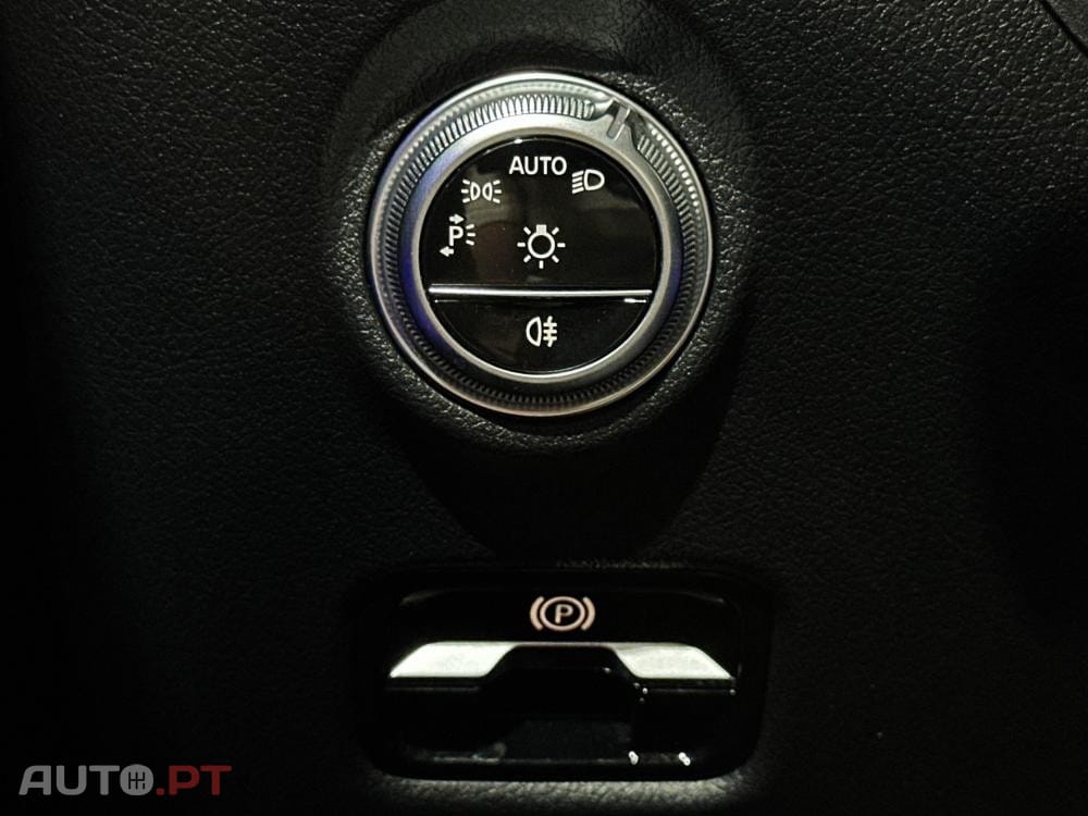 Mercedes-Benz C 300 e 9G-TRONIC AMG Line Advanced