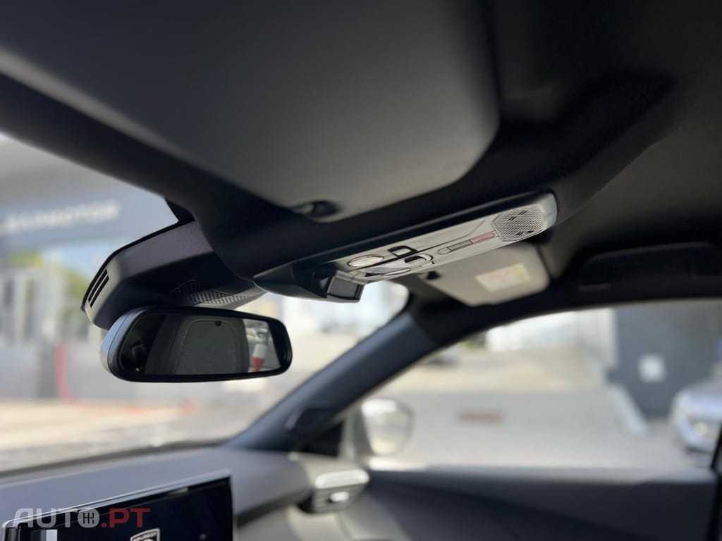 Peugeot E-2008 54 kWh Allure