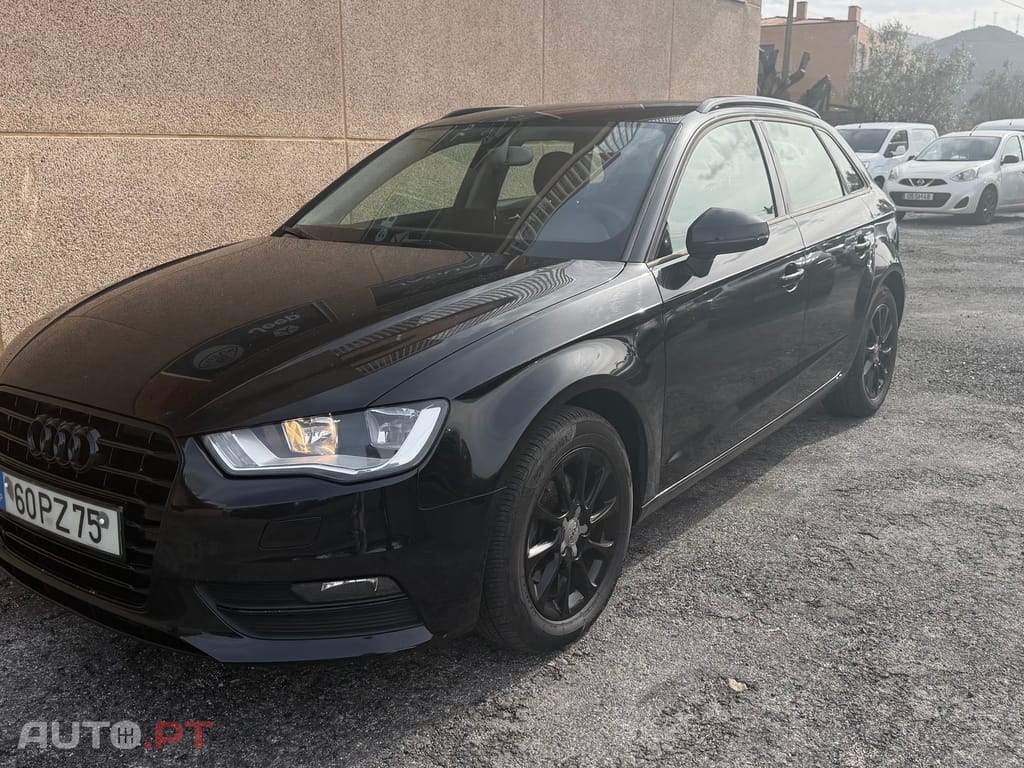 Audi A3 Sportback 2.0 TDI Attraction