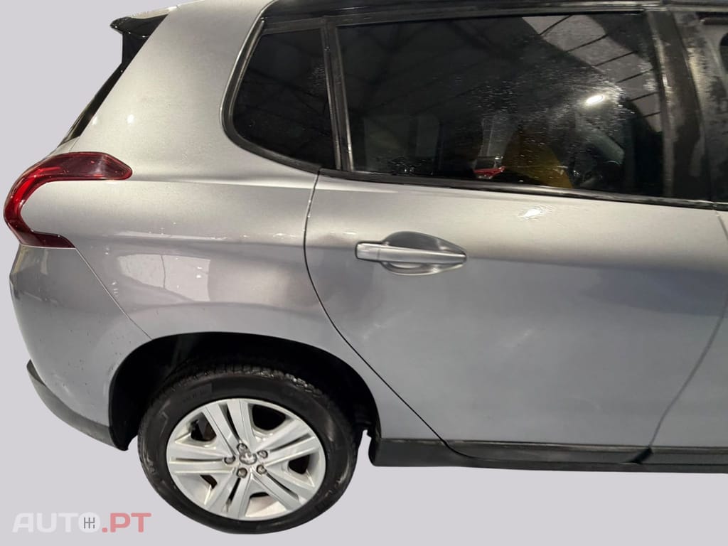 Peugeot 2008 1.2 Business