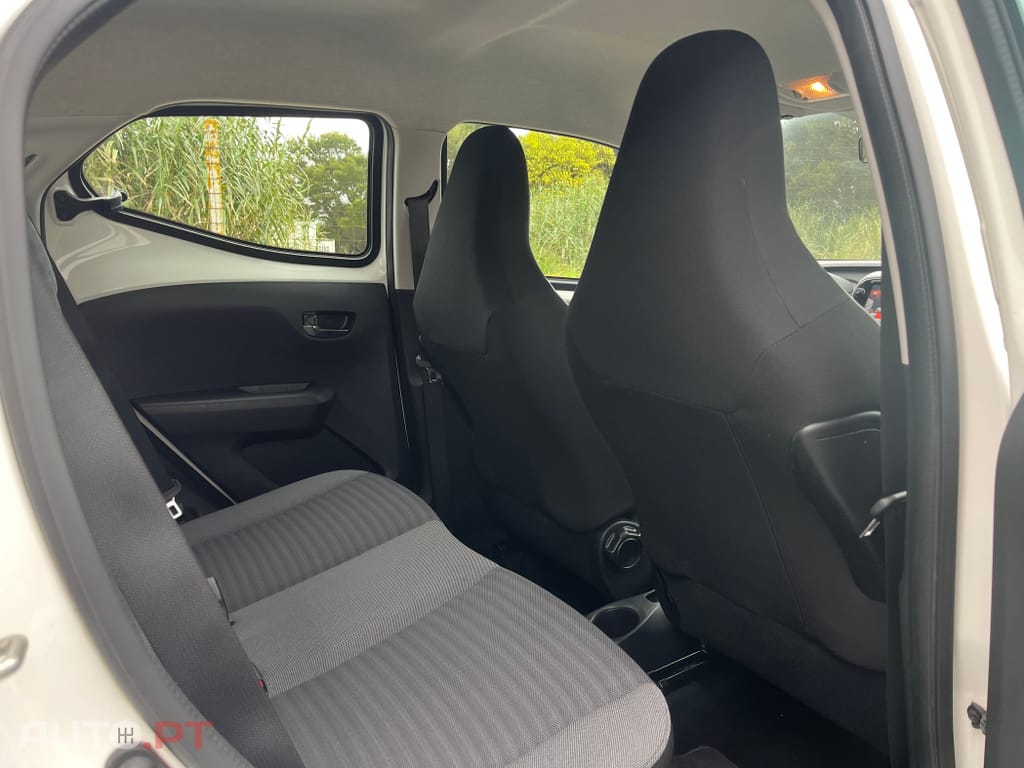 Toyota Aygo 1.0 X-Play+X-Touch