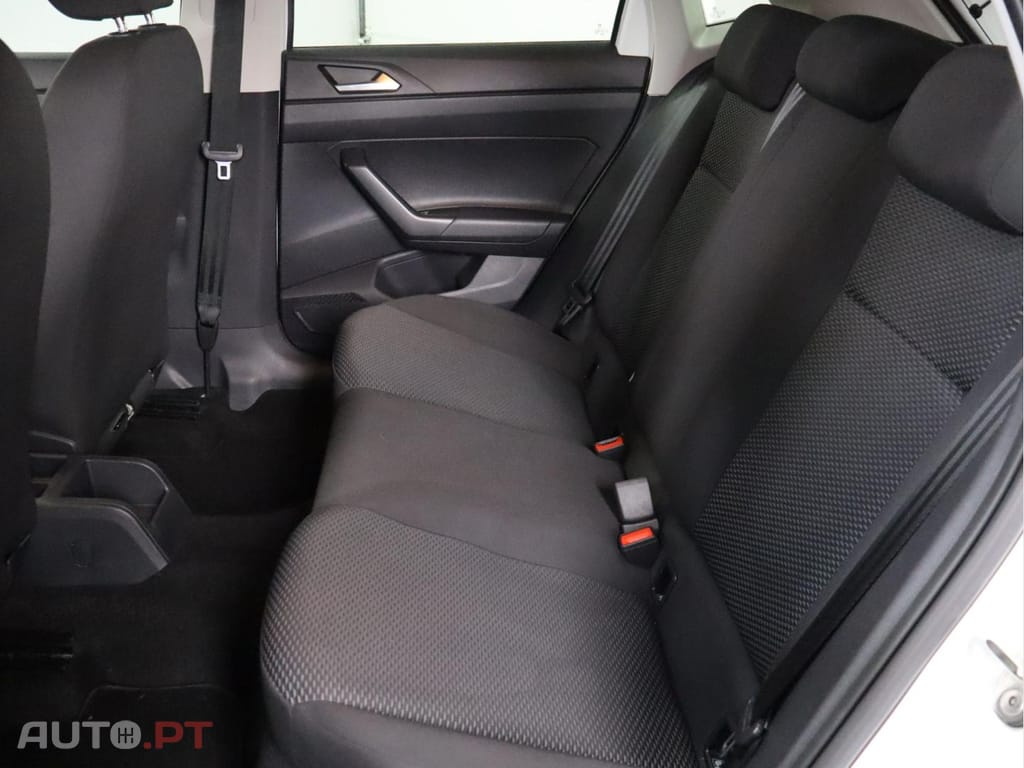 Volkswagen Polo 1.0  Confortline