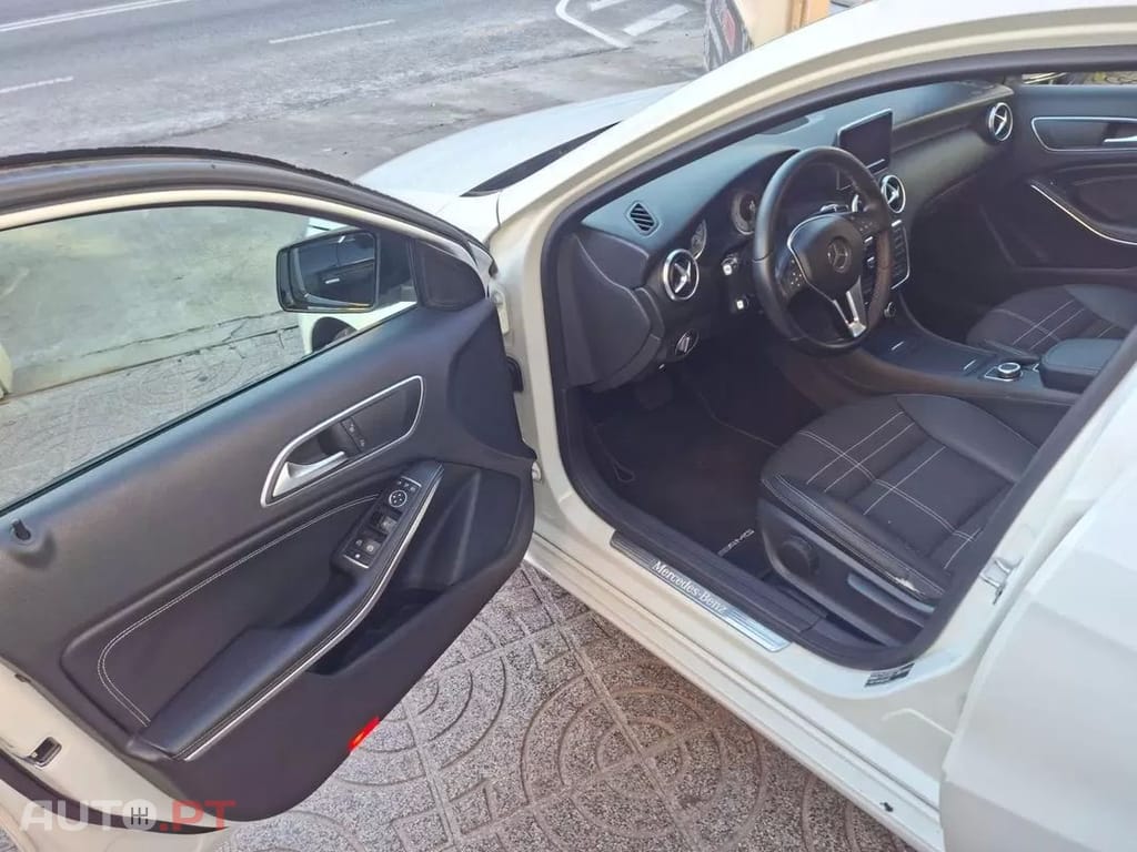 Mercedes-Benz A 200  Cdi 4matic 7g  Dct Streetstyle