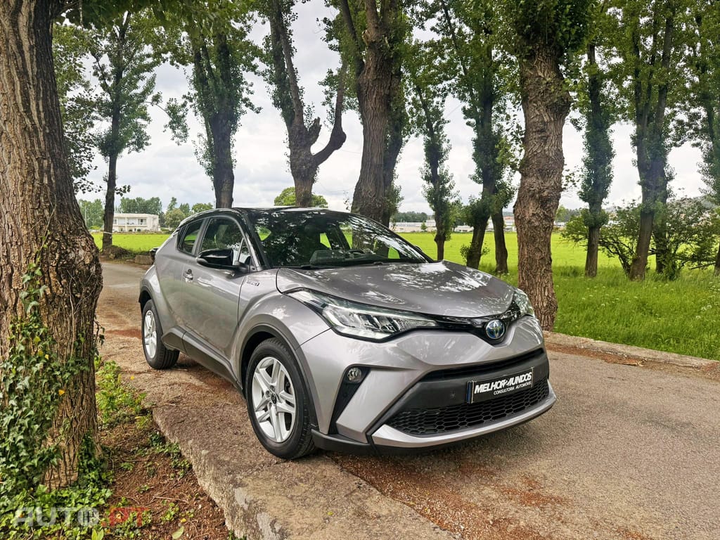 Toyota C-HR 1.8 Hybrid Dynamic Business