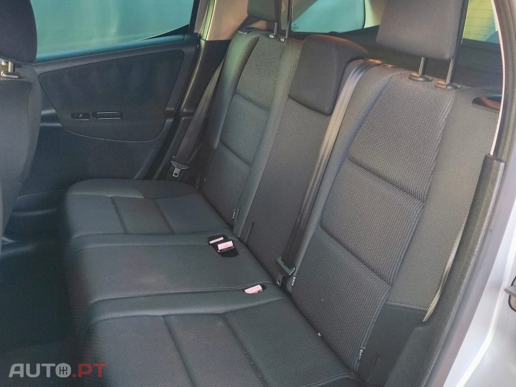 Peugeot 207 SW 1.6 HDi Allure