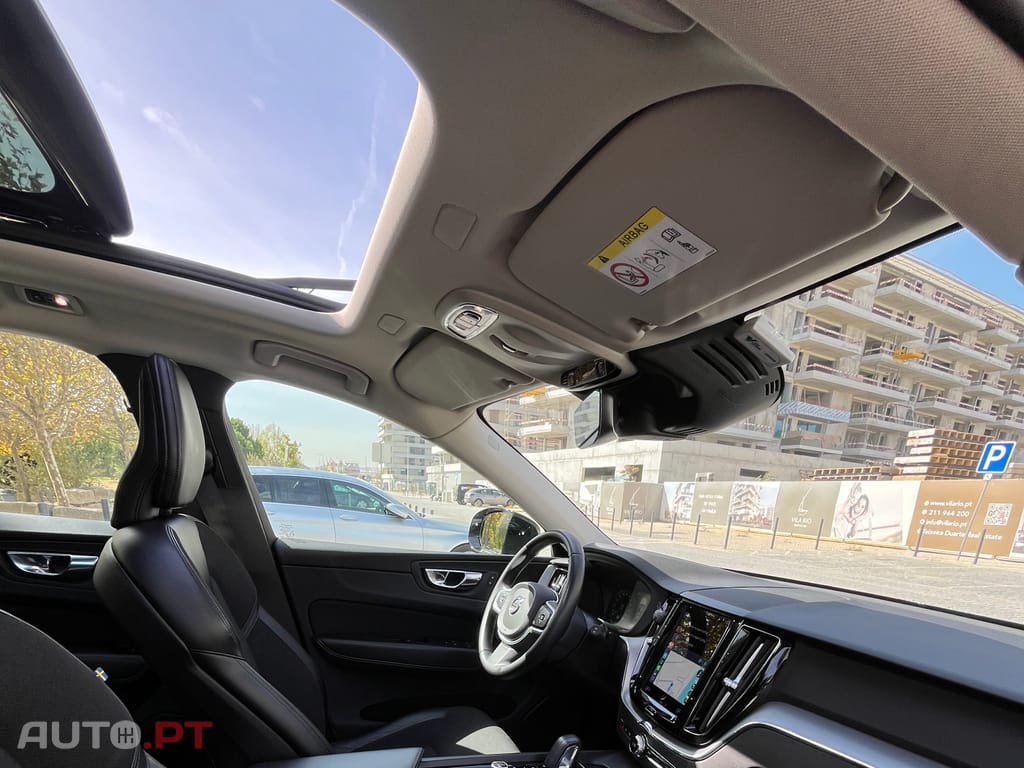 Volvo XC60 T6 PHEV 2.0 R-DESIGN