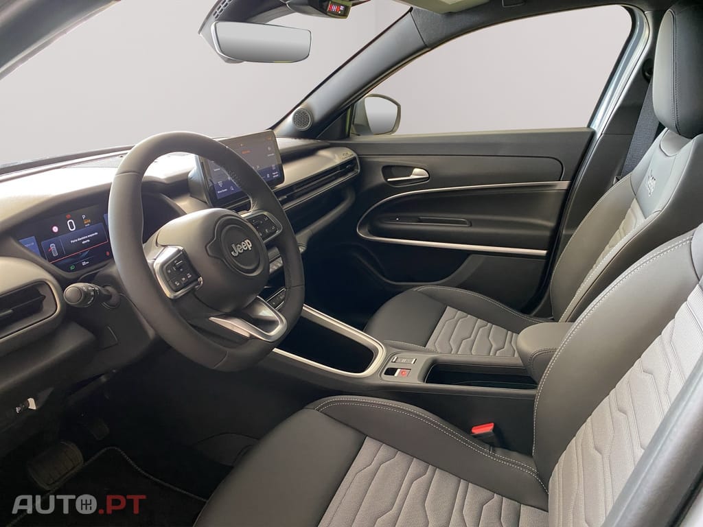 Jeep Avenger 1.2 T Hybrid 4xe Upland