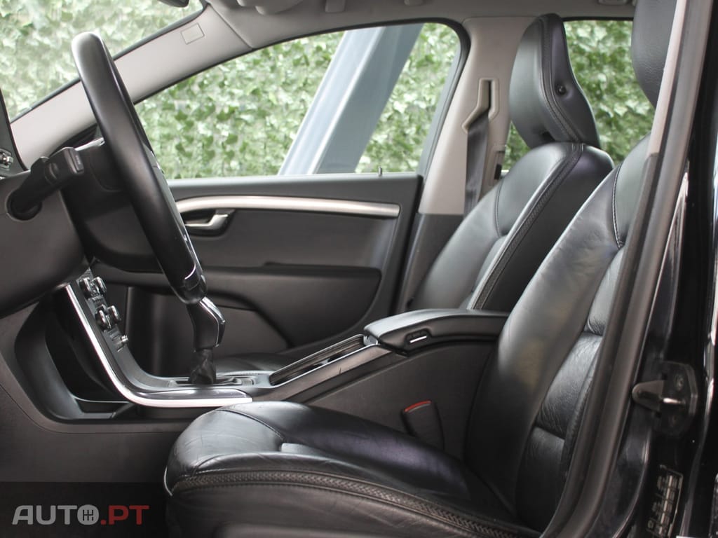 Volvo XC70 D4 AWD Summum