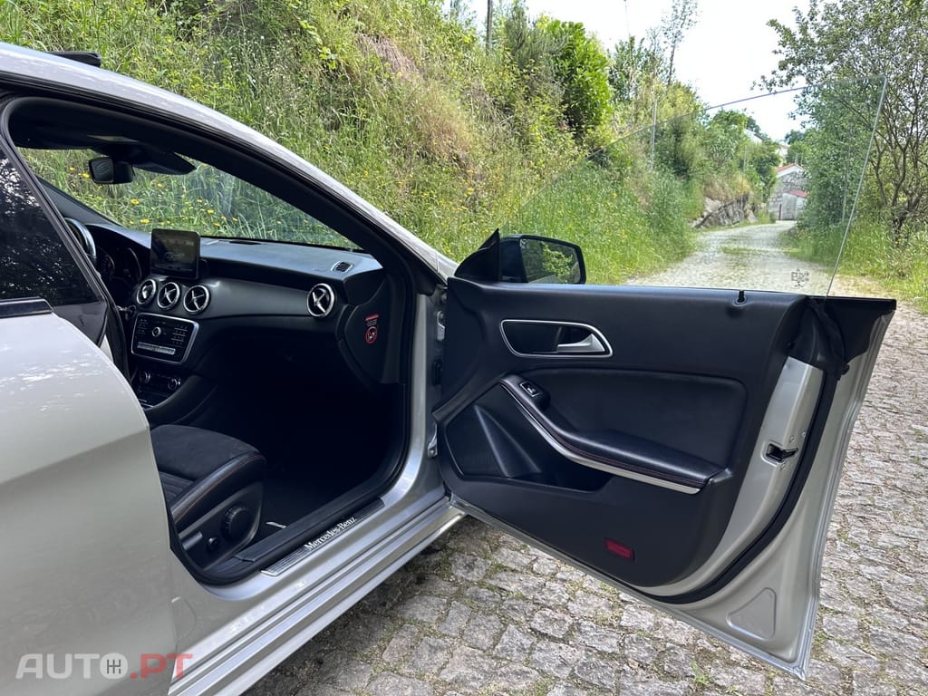 Mercedes-Benz CLA 200 d AMG Line