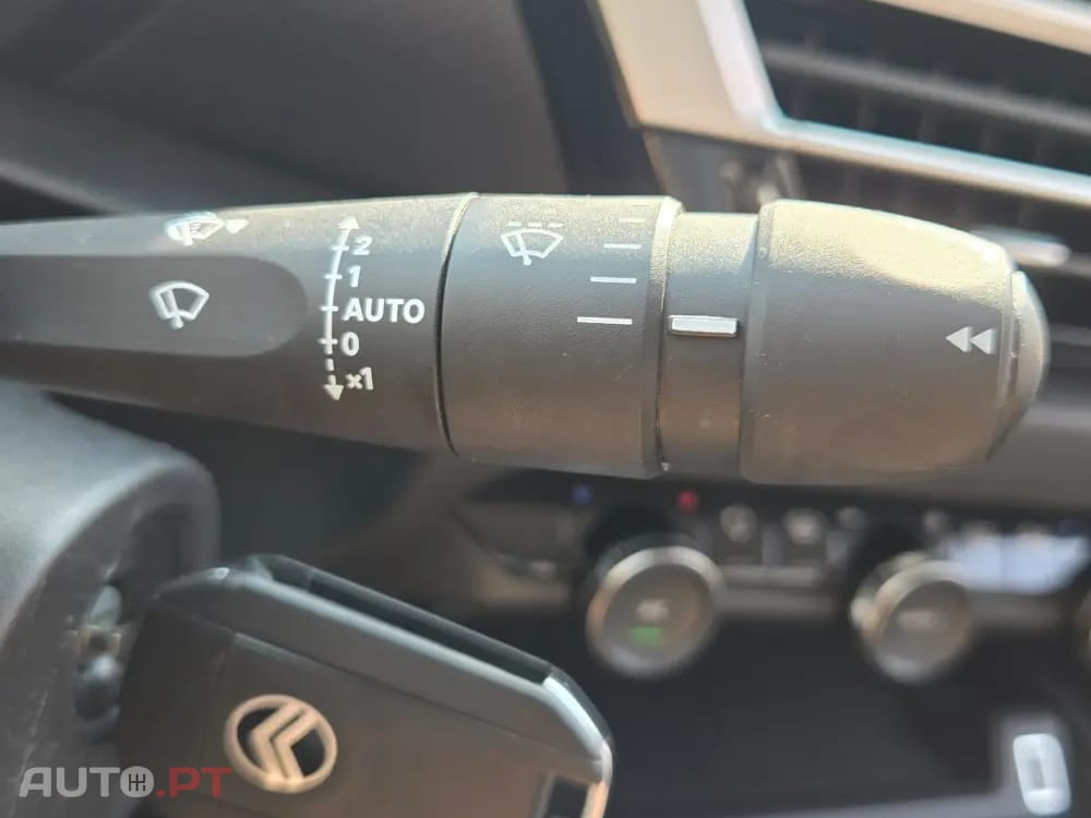 Citroën e-C4 136 PLUS — fotografia 15