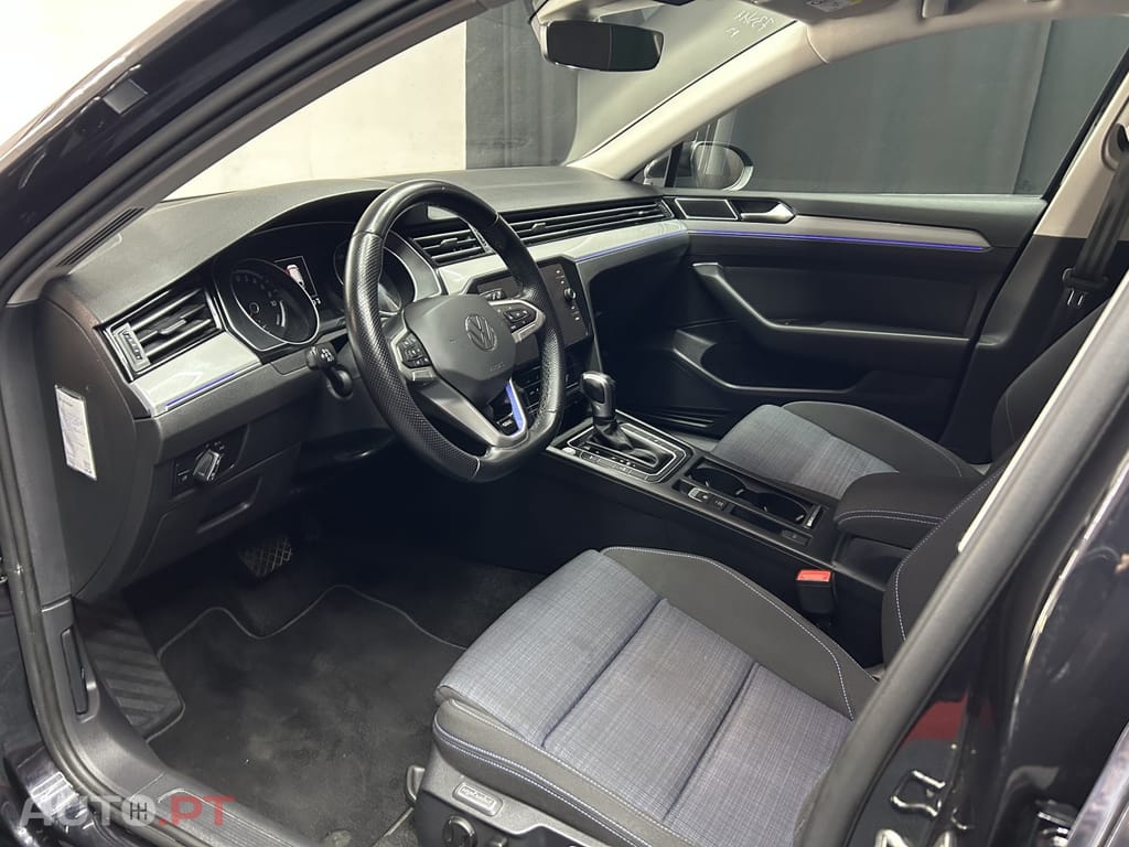 Volkswagen Passat Variant 1.5 TSI eHybrid Business DSG