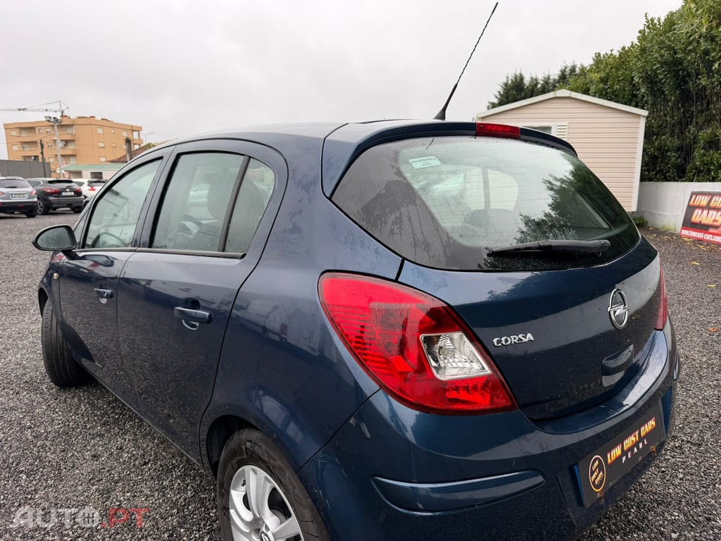 Opel Corsa 1.2 Connect Easytronic