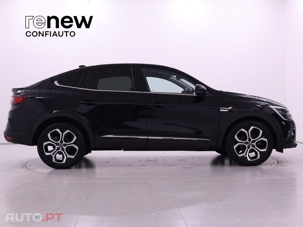 Renault Arkana 1.6 E-Tech Intens