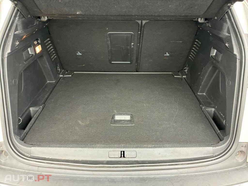 Peugeot 3008 1.2 PureTech Allure Pack EAT8