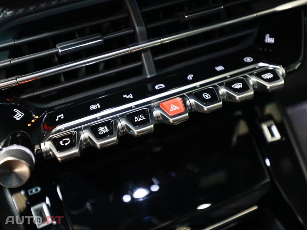 Peugeot E-2008 GT I.V.A DEDUTIVEL