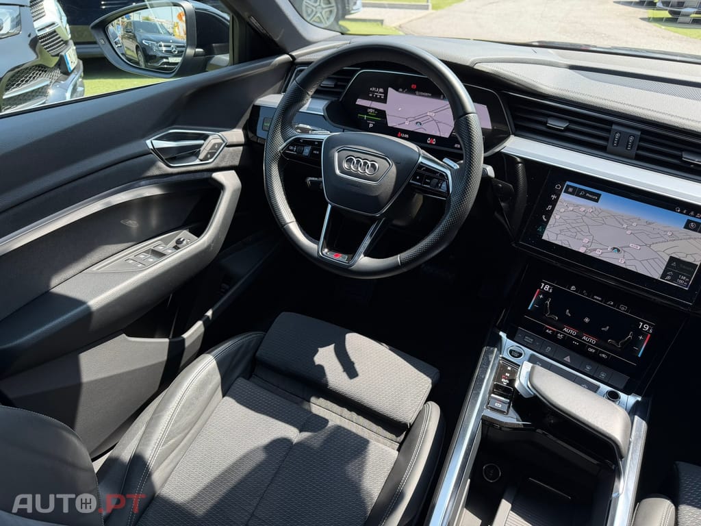 Audi E-Tron 55 quattro S line