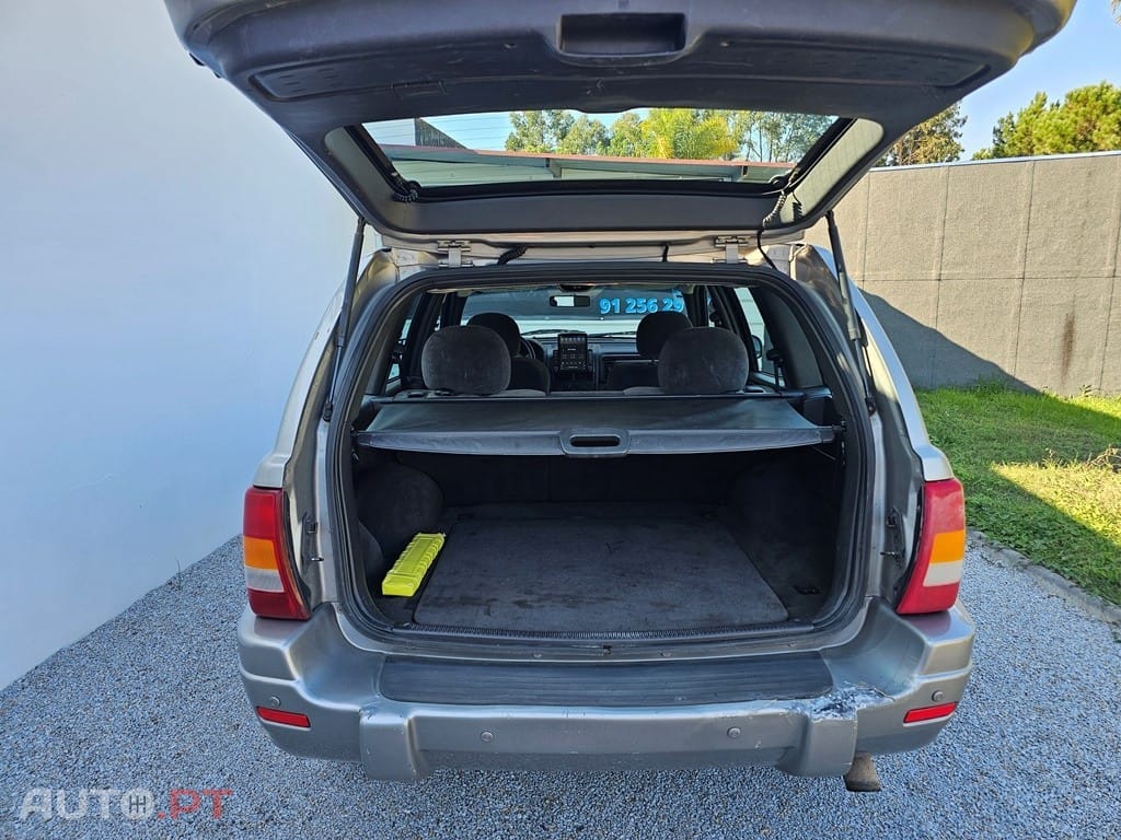 Jeep Grand Cherokee 3.1 TD Laredo