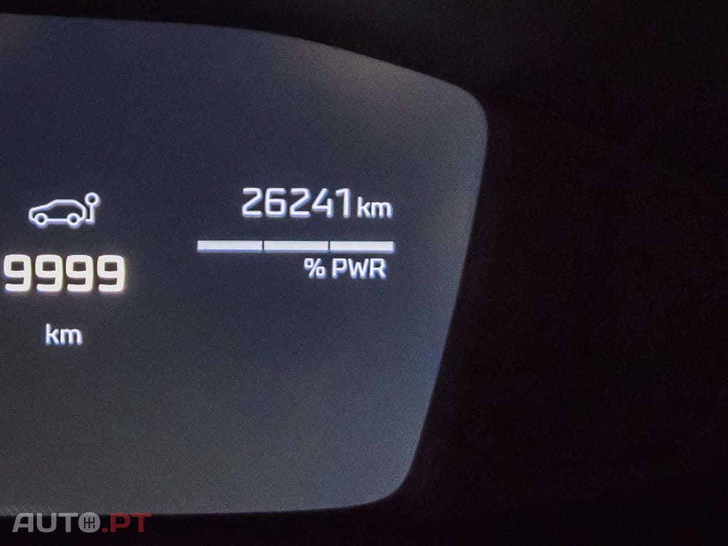 Peugeot 2008 1.2 Hybrid Allure e-DCS6