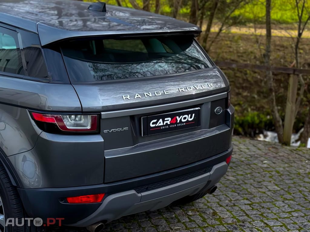 Land Rover Evoque 2.0 TD4 SE Dynamic Auto