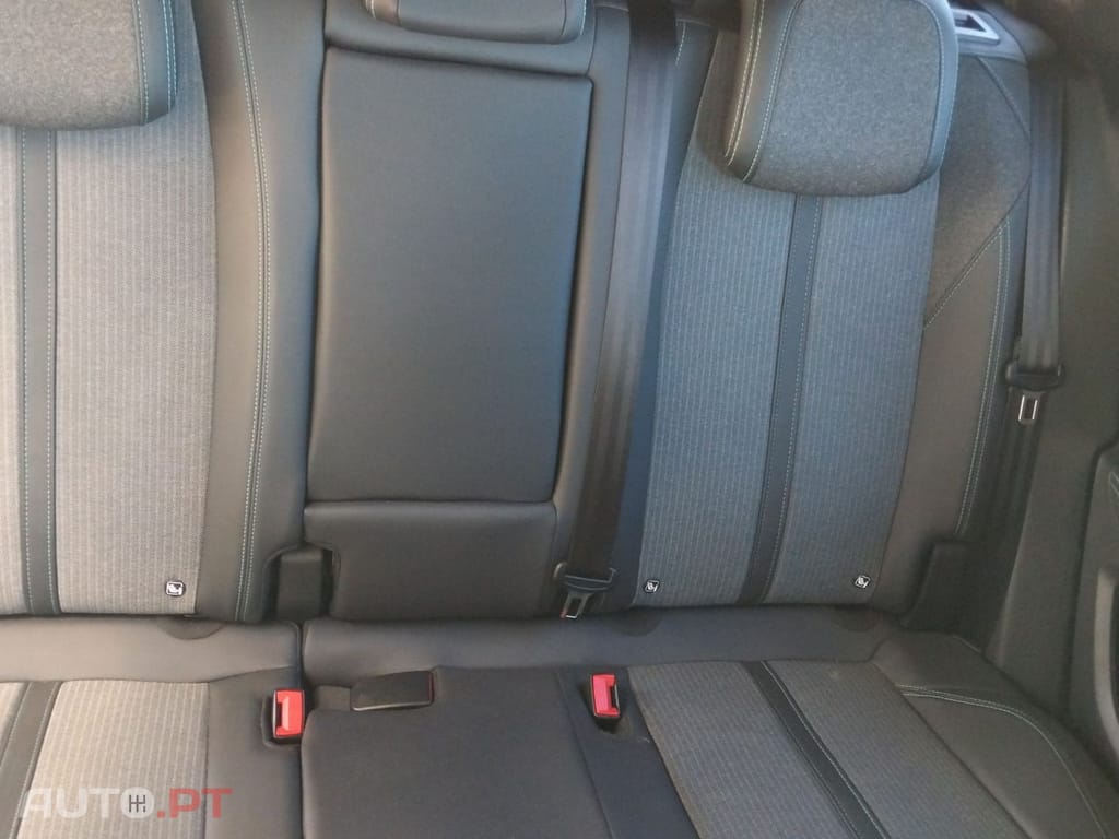 Peugeot 3008 1.5 BlueHDi Allure Pack EAT8