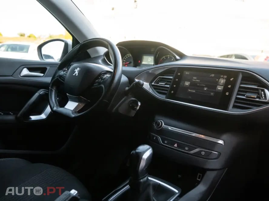 Peugeot 308 SW 1.6 BlueHDi Style