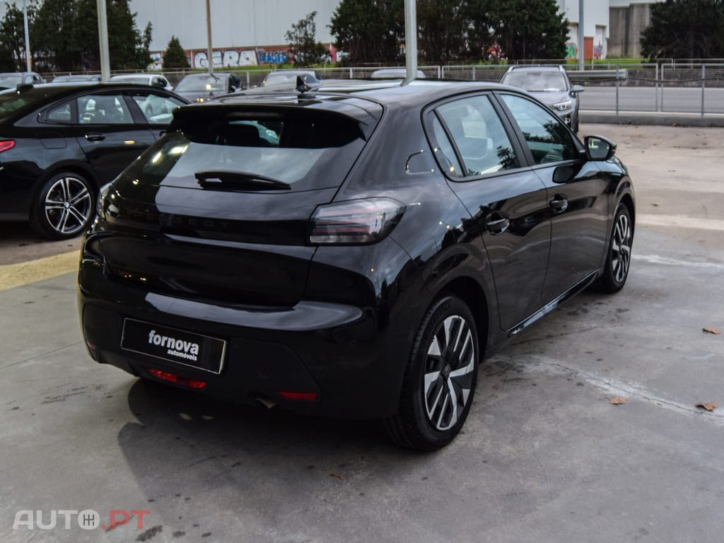 Peugeot 208 1.2 PureTech Active Pack