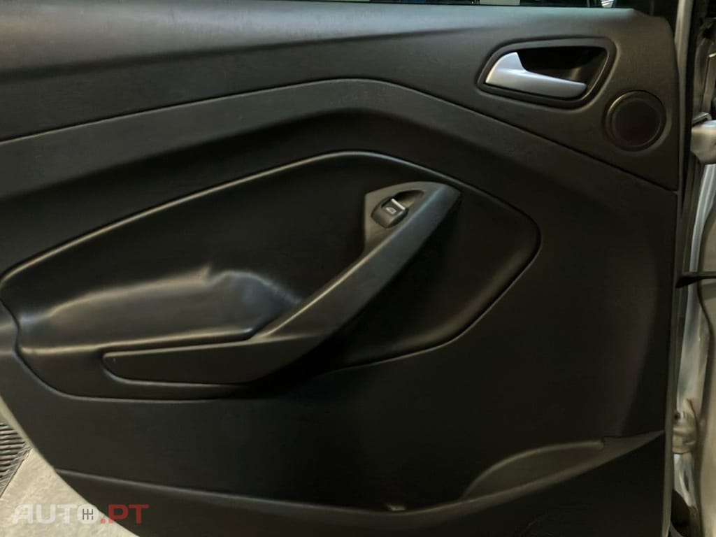 Ford Kuga 2.0 TDCi Titanium