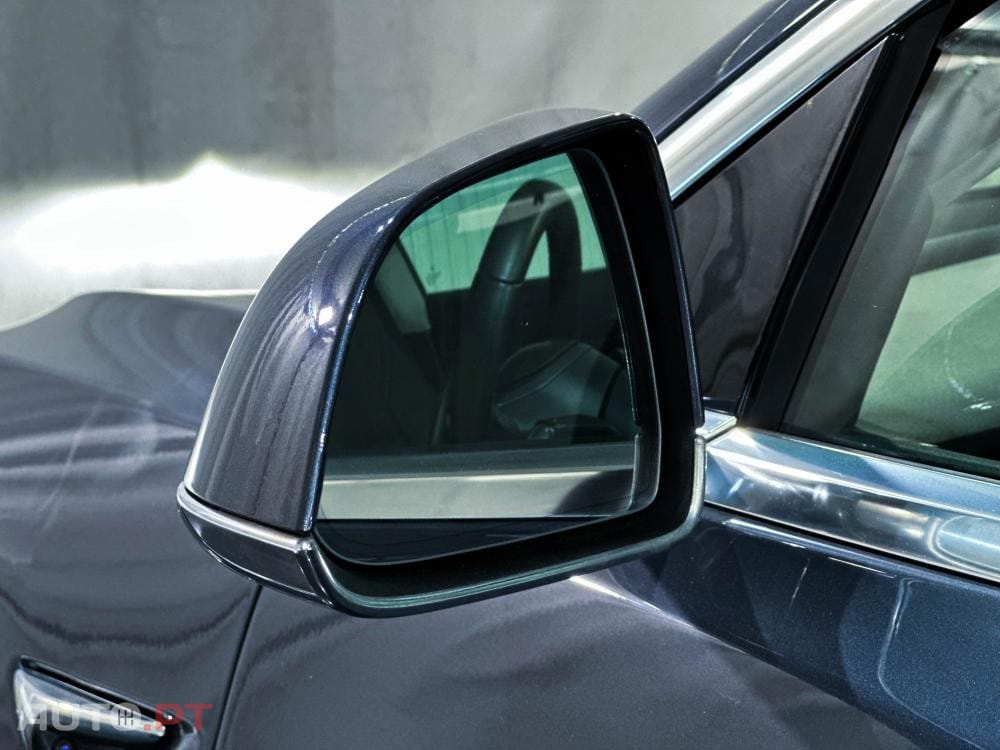 Tesla Model 3 Long-Range Dual Motor AWD