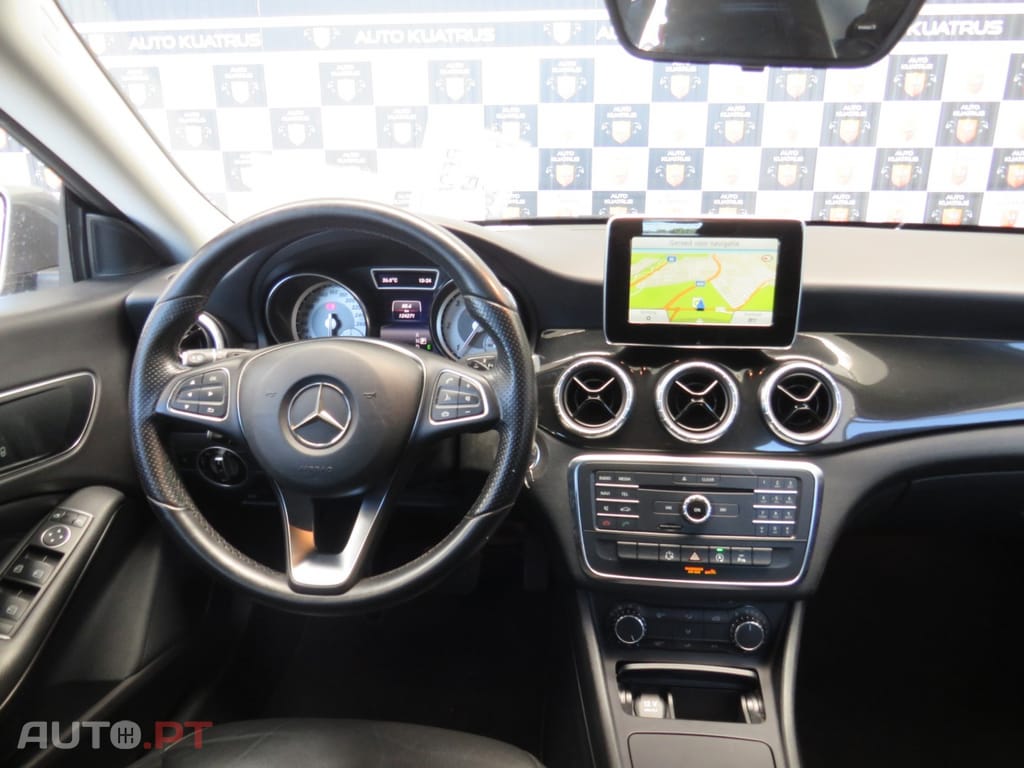 Mercedes-Benz CLA 200 d Shooting Brake Urban Aut.