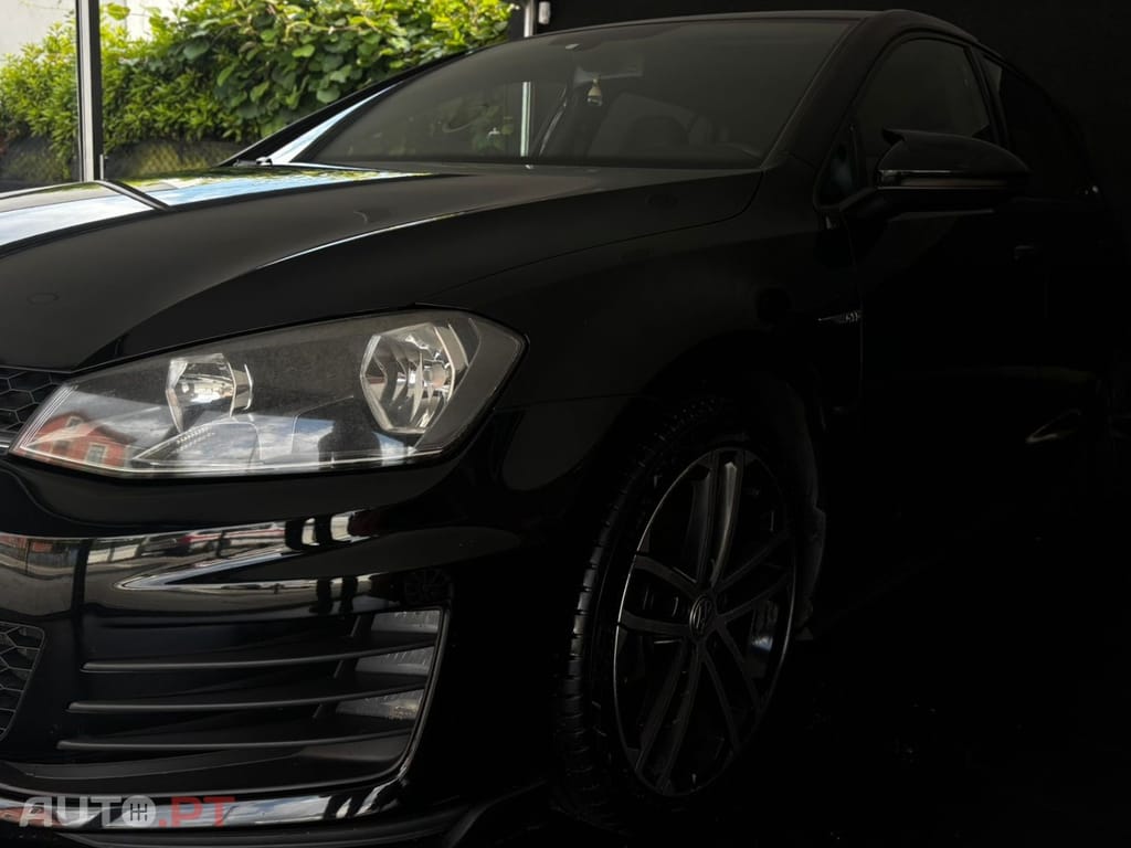Volkswagen Golf 2.0 TDi GTD