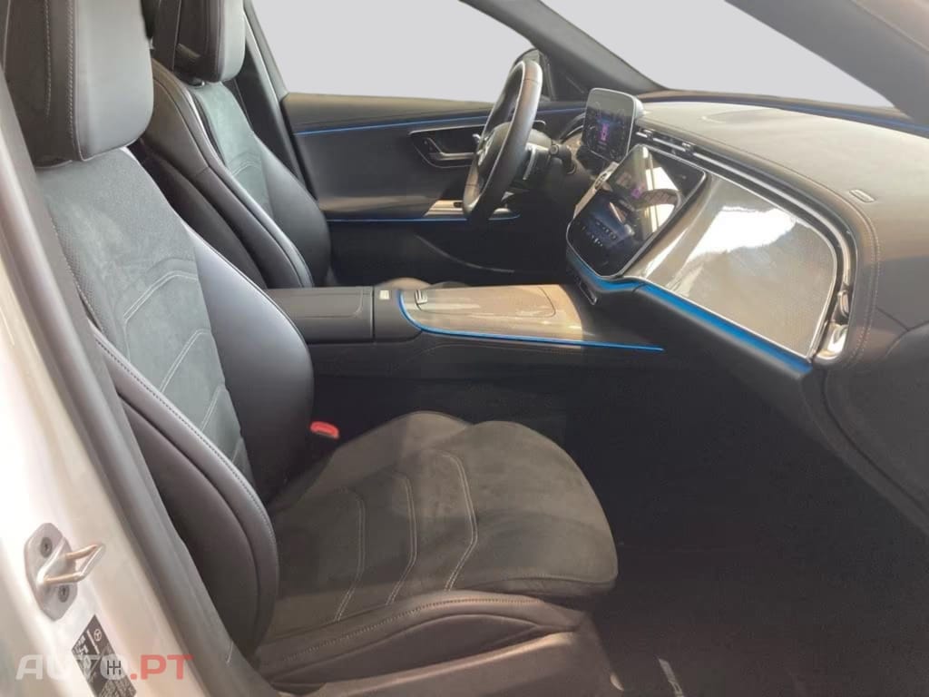 Mercedes-Benz E 300 e AMG-Line I.V.A DEDUTIVEL