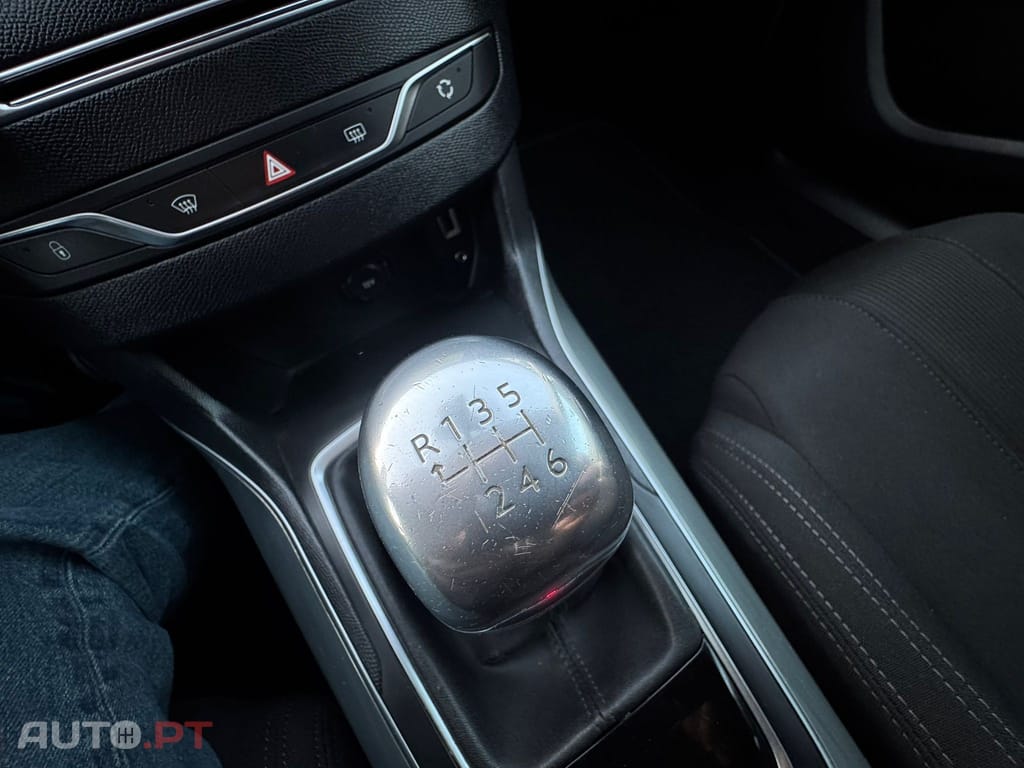 Peugeot 308 1.6 e-HDi Active