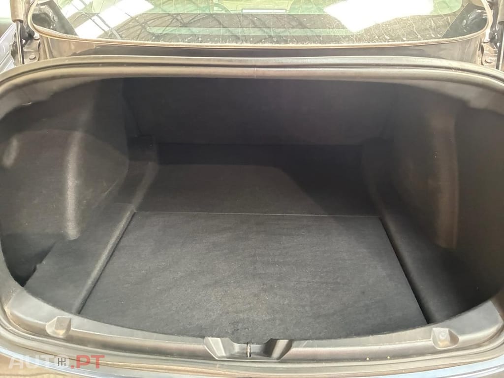 Tesla Model 3 Long Range AWD Dual Motor