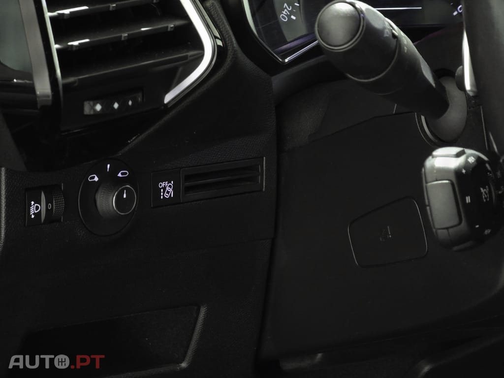 DS DS7 Crossback 1.5 BlueHDi Bastille EAT8