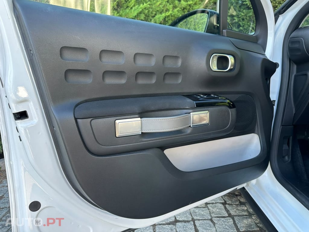 Citroen C3 Pure Tech S&S C-Series